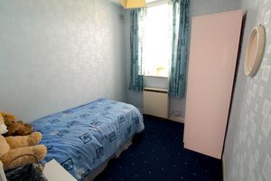 Bedroom- click for photo gallery